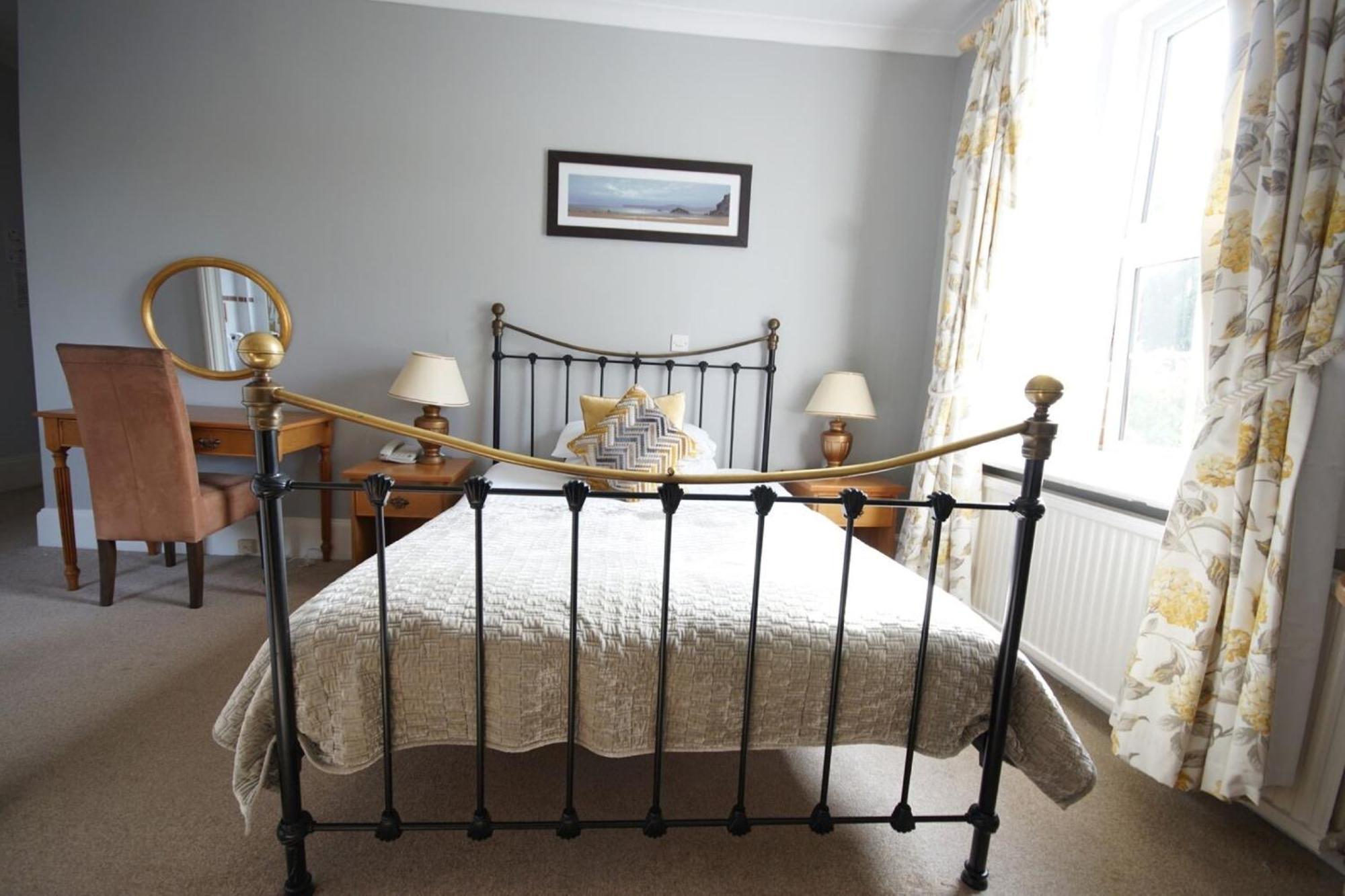 The Mill House Hotel Reading Bagian luar foto