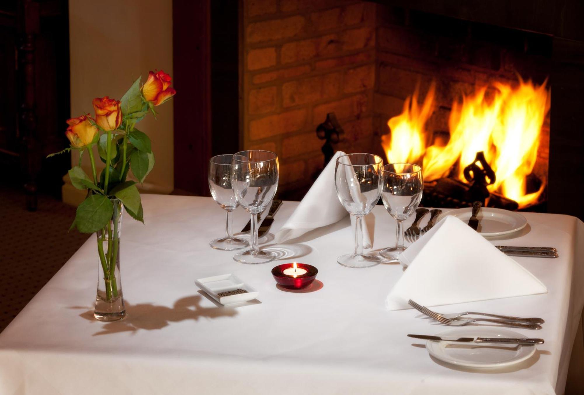 The Mill House Hotel Reading Bagian luar foto