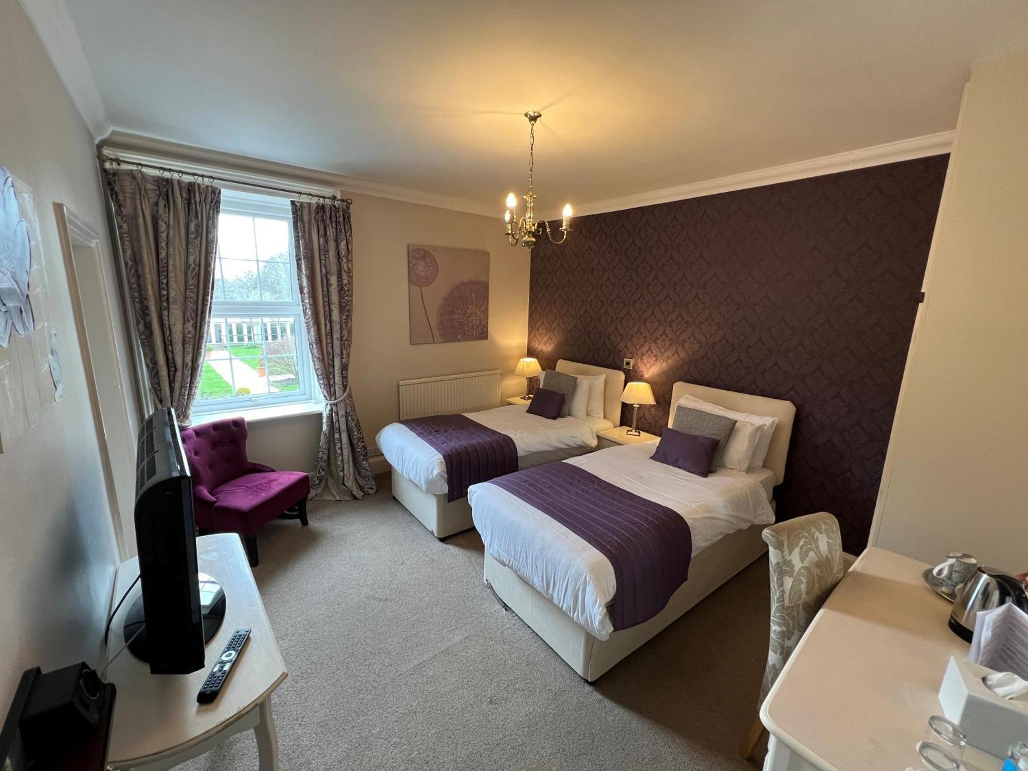 The Mill House Hotel Reading Bagian luar foto