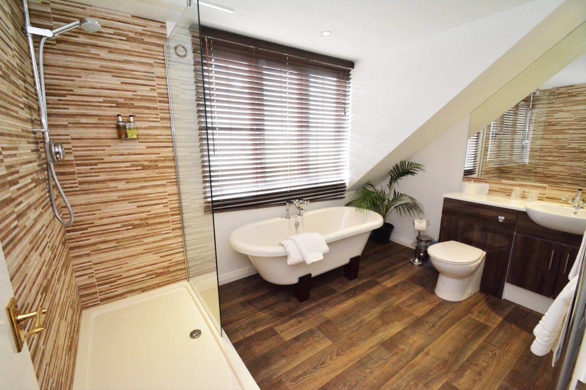 The Mill House Hotel Reading Bagian luar foto
